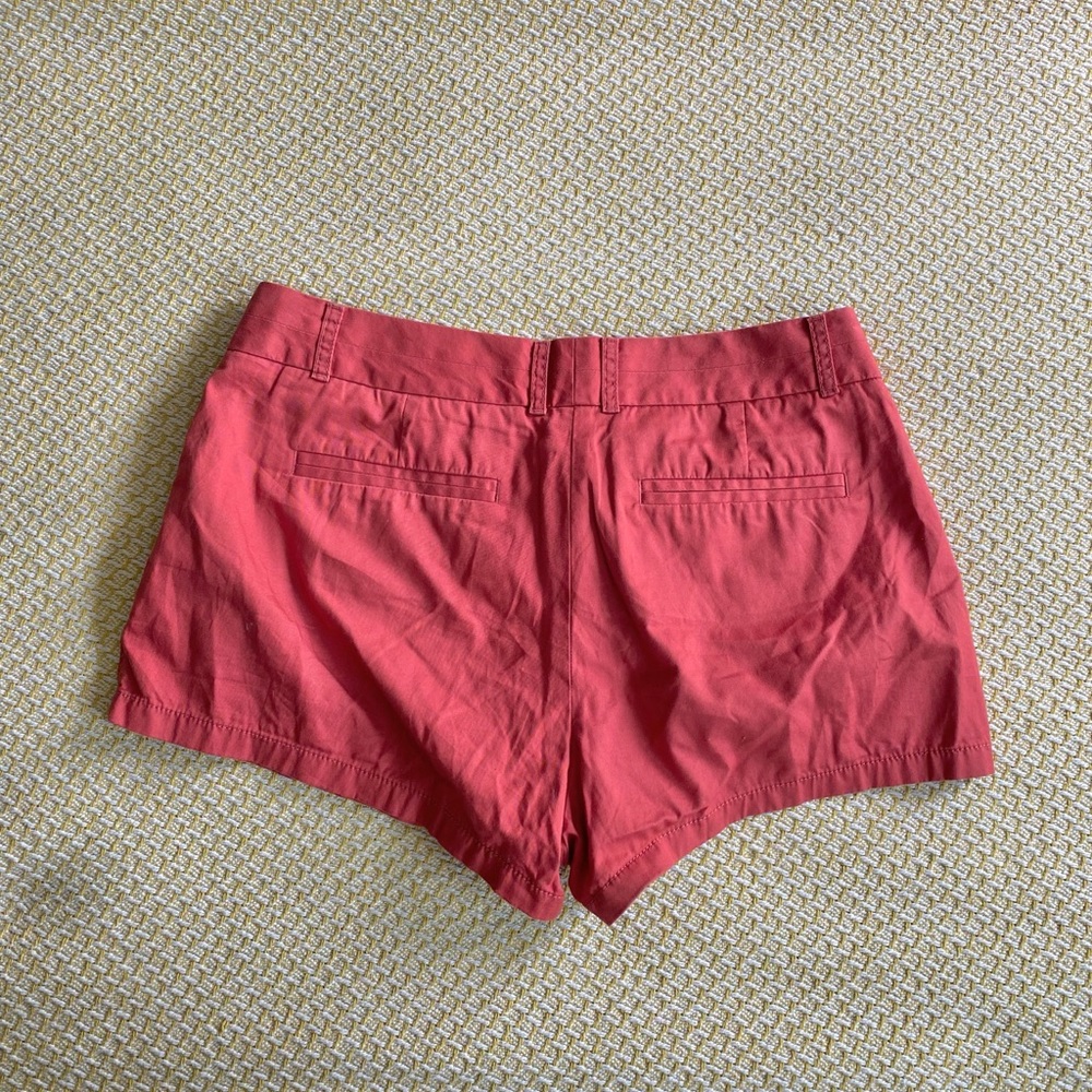 J.Crew Chino shorts, size 6 - Picture 2 of 3